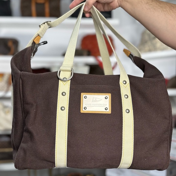 Louis Vuitton Handbags - LV Ultra Rare Cup Travel Bag